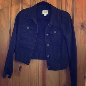 Black jean jacket, size m, cropped summer style